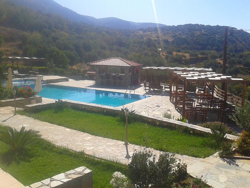 Ataviros Hotel Émbonas 외부 사진