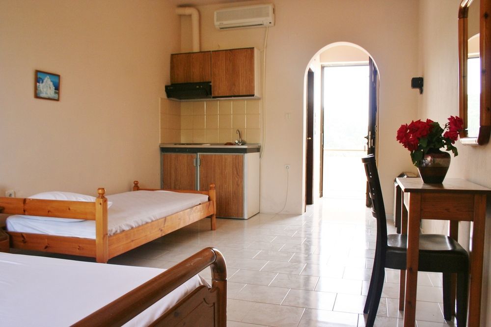 Ataviros Hotel Émbonas 외부 사진